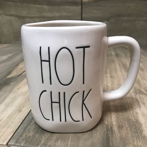 Rae Dunn HOT CHICK Mug - Picture 1 of 2